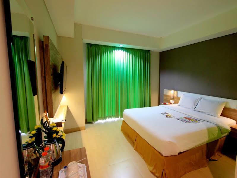 Hotel Fortunagrande Seturan Yogyakarta Exterior photo